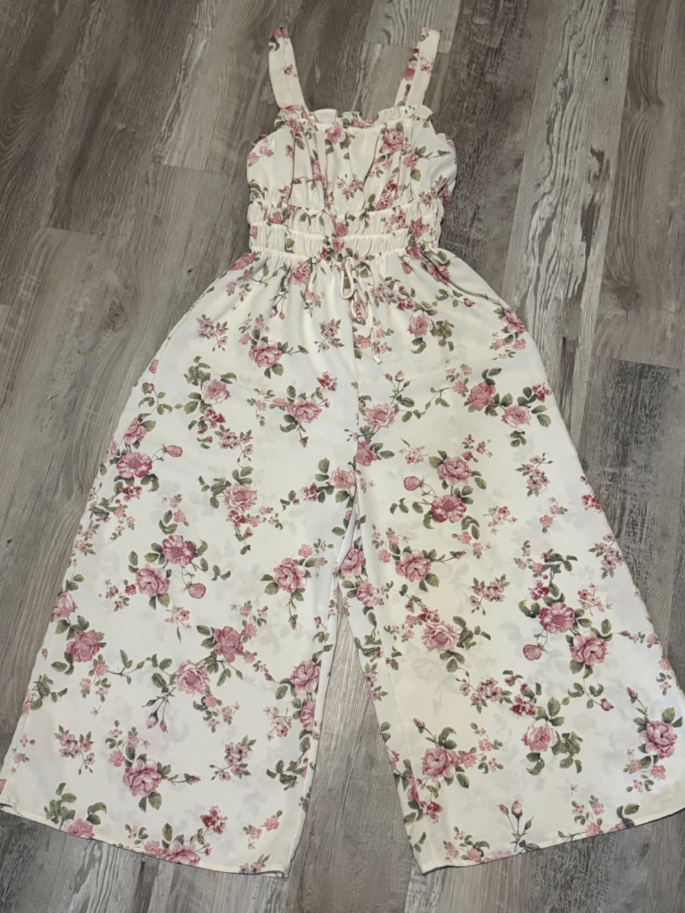 Pie In The Sky Size L White Rose Floral Romper Smocked Bodice Cottagecore Summer